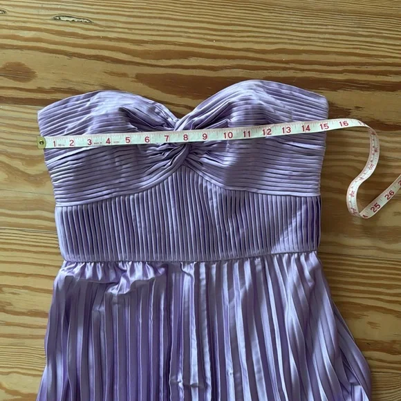 Amur Stef pleated purple gown 6/8 - Picture 8 of 9